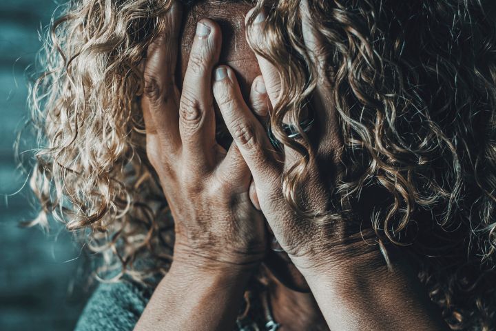 “VIOLENCIA VICARIA: La Violencia de Género Psicológica más perversa y cruel contra las Madres”