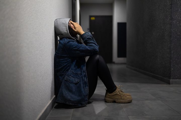 Adaptación de la Terapia Icónica para adolescentes con terapia suicida